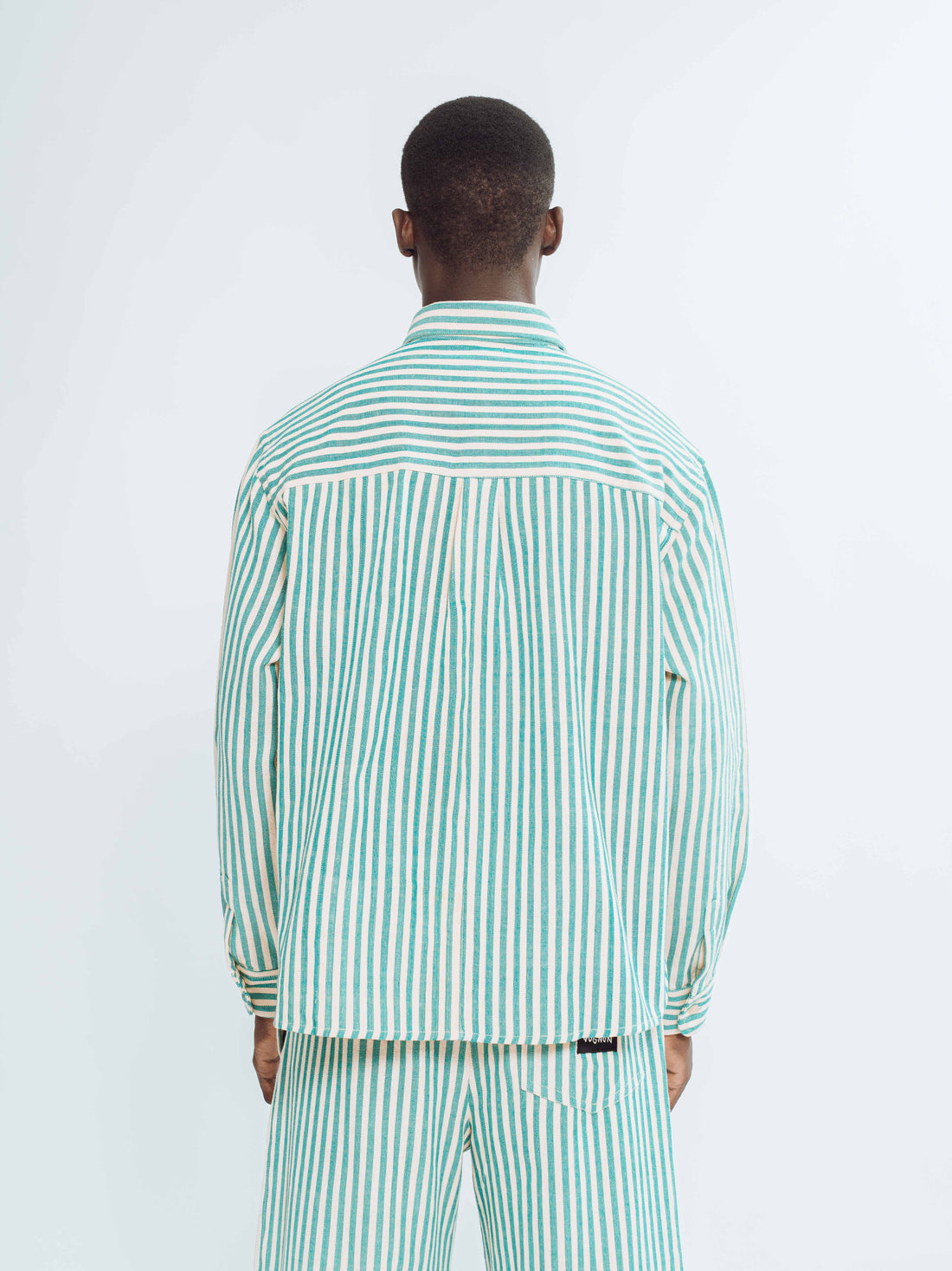 Chemise rayée vert beige